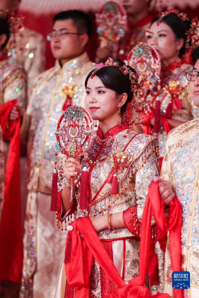 新黄金城首充1元赠送18